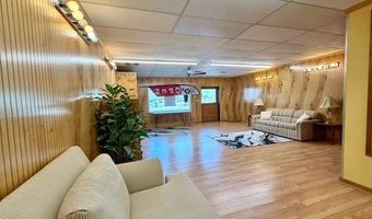 1180 S Main St, Bell, FL 32619