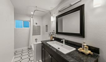 1525 Willow St, San Diego, CA 92106