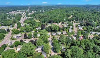 24 Bennington Ct, Burlington, VT 05408
