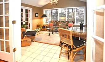 105 S Merrivale Ave, Beverly Shores, IN 46301