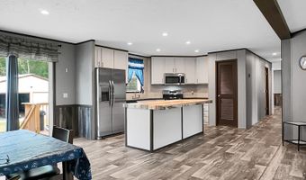 317 Pooshee Plantation Way, Bonneau, SC 29431