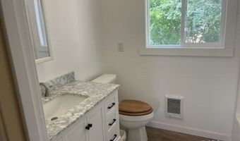 102 Henderson St, Alturas, CA 96101