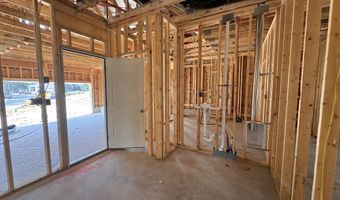 408 Redwater Trl 601, Aberdeen, NC 28315