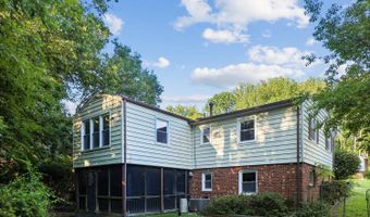 4712 SPRINGBROOK Dr, Annandale, VA 22003