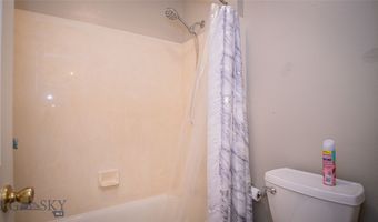 1004 Sheep Herder Ln, Big Timber, MT 59011