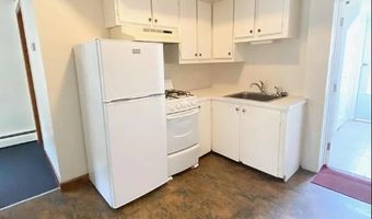 213 State St, Bristol, RI 02809