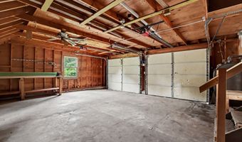 111 Daisy Cir, Bristol, CT 06010