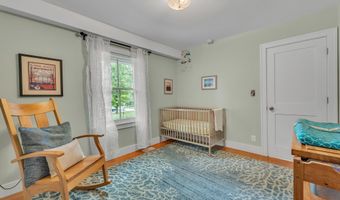 436 Pinewood St, Ann Arbor, MI 48103