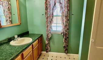 15 Hannah Lee Rd, Barnegat, NJ 08005