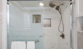 1432 Mizzen Ave, Beachwood, NJ 08722