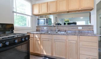 42360 N Willow St, Antioch, IL 60002