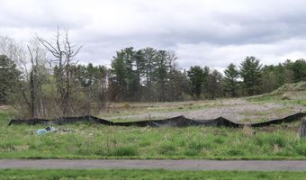 78 Fieldstone Dr, Augusta, ME 04330