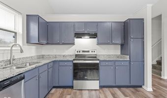 7358 Glendale Dr, Avon, IN 46123