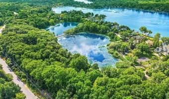 6140 PONTIAC Trl, West Bloomfield, MI 48323