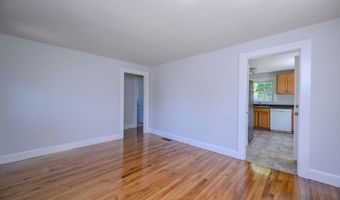 895 Hancock St, Abington, MA 02351