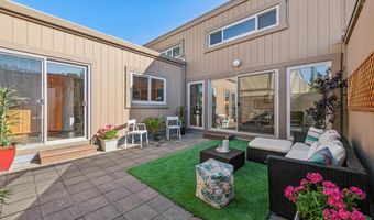 1118 Bismarck Ln, Alameda, CA 94502