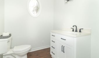 707 Fairington Way, Alexandria, IN 46001