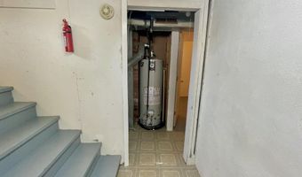 2004 E 22ND St, Cheyenne, WY 82001