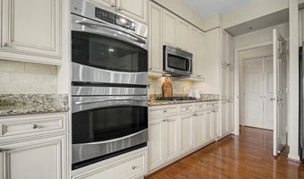 940 ASTERN Way 602, Annapolis, MD 21401