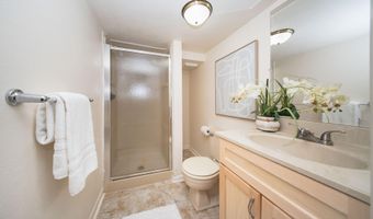 1365 Chalmers Dr, Ann Arbor, MI 48104