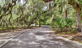 30 Grande Oaks Way, Beaufort, SC 29907