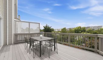 44125 TIPPECANOE Ter, Ashburn, VA 20147
