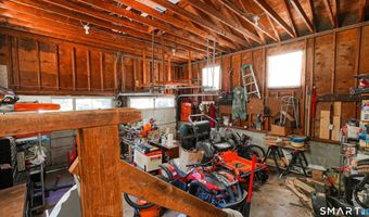 27 Powder Horn Hl, Brookfield, CT 06804