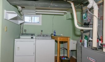 1604 Coronado St, Allentown, PA 18103