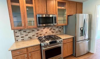 13580 Weycroft Cir, Alpharetta, GA 30004
