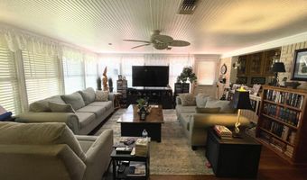 325 Westview Dr, Biloxi, MS 39531