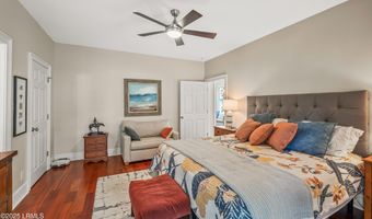 4 Waterbird Dr, Beaufort, SC 29907