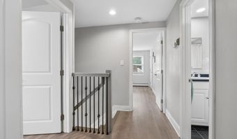 24 Jubilee Cir, Aberdeen, NJ 07747