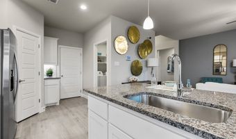 537 PICKETT CREEK Dr, Aledo, TX 76008