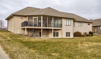 2608 Cottonwood Rd, Ames, IA 50014