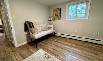 128 Mallego Rd, Barrington, NH 03825