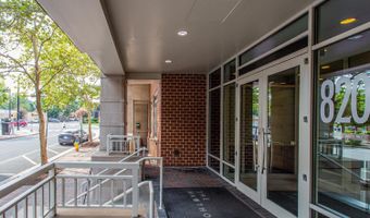 820 N POLLARD St 801, Arlington, VA 22203