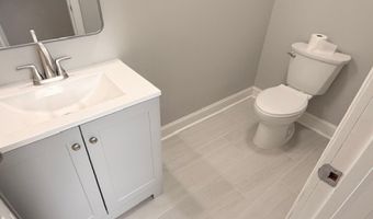 68 Grant St, Andover, NJ 07801