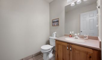 3957 W HONEY LOCUST Ln, Cedar Hills, UT 84062