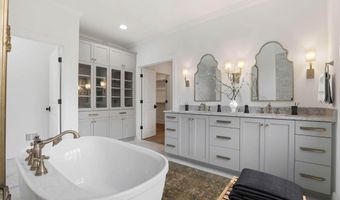1816 N JACKSON St, Arlington, VA 22201