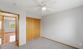 1001 26th Ave SW, Altoona, IA 50009