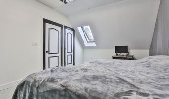 24 Suffolk Ct, Bedford, NH 03110