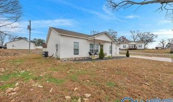 7570 Hustleville Rd, Albertville, AL 35951