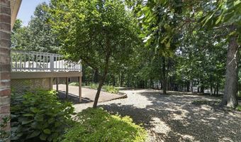 9 Harrington Dr, Bella Vista, AR 72714