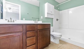 221 Burnage Ln, Alamogordo, NM 88310