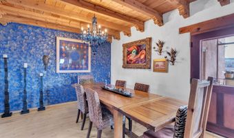42 A And B Arroyo Hondo Seco Rd, Arroyo Hondo, NM 87513