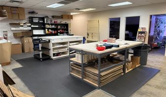 4393 Sunbelt Dr, Addison, TX 75001