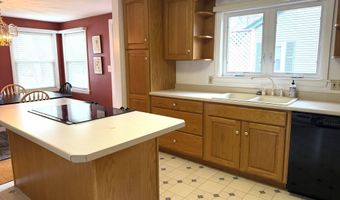 123 Fifteenth St, Bangor, ME 04401