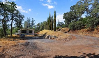 18371 View Point Dr, Anderson, CA 96007