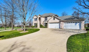 500 E Sherwood Dr, Addison, IL 60101