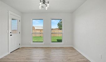 3320 Continental Ct, Altus, OK 73521
